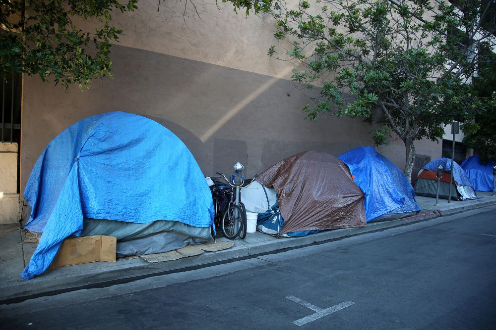 Combating Homeless Encampments in HOA Communities