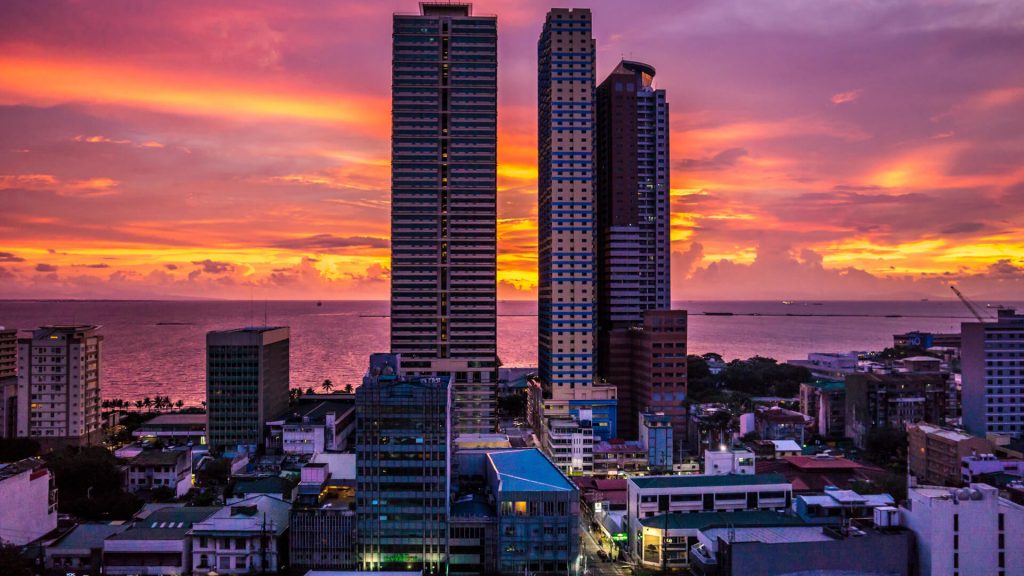 Title Things to Note When Moving to Metro Manila